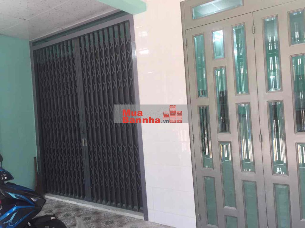 Nhà hẻm xe tải ngay kế chợ gấu hóc môn Nhà nở hậu