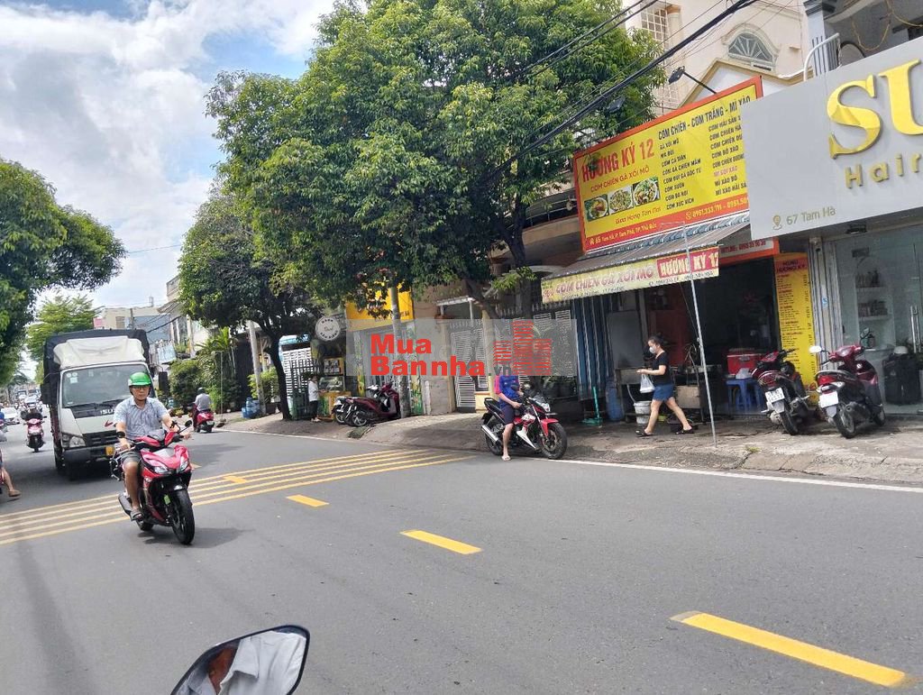 Bán nhà Thủ Đức 3 tầng Hxh thông 60m² .