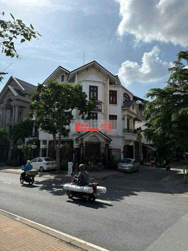 Bán biệt thự MT 16x9 góc 2 mặt tiền-Vị trí cực đẹp và khan hiếm