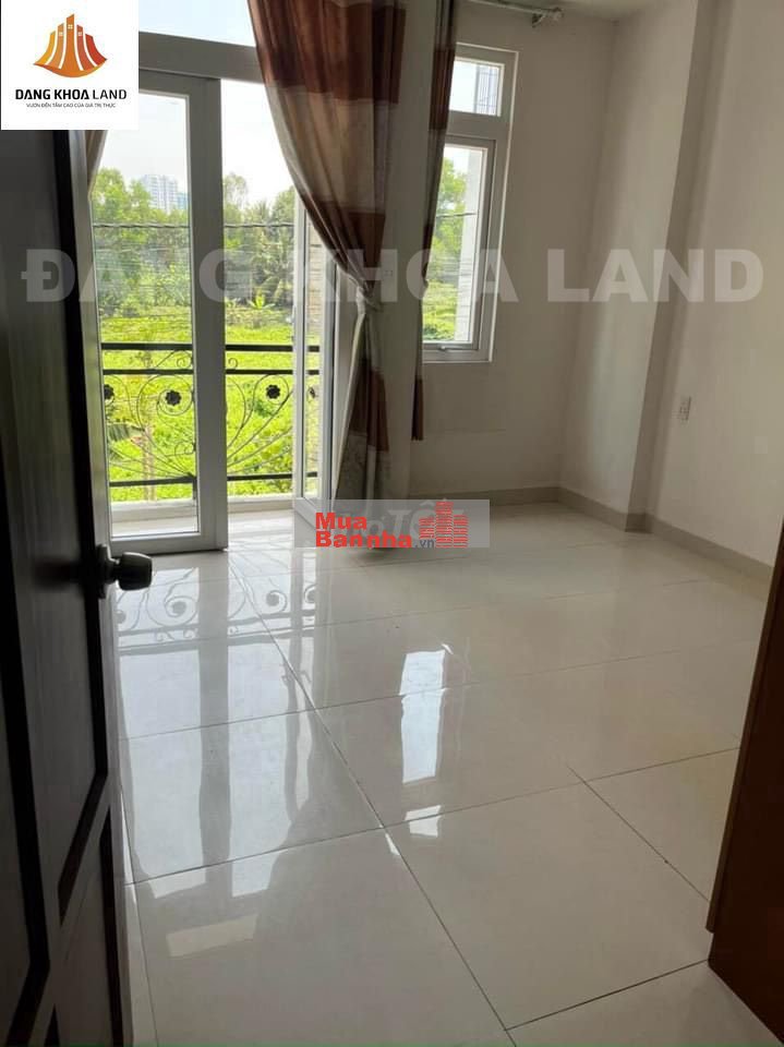 Nhà 1 trệt 2 lầu, QL13, Gía 6,2 tỷ.