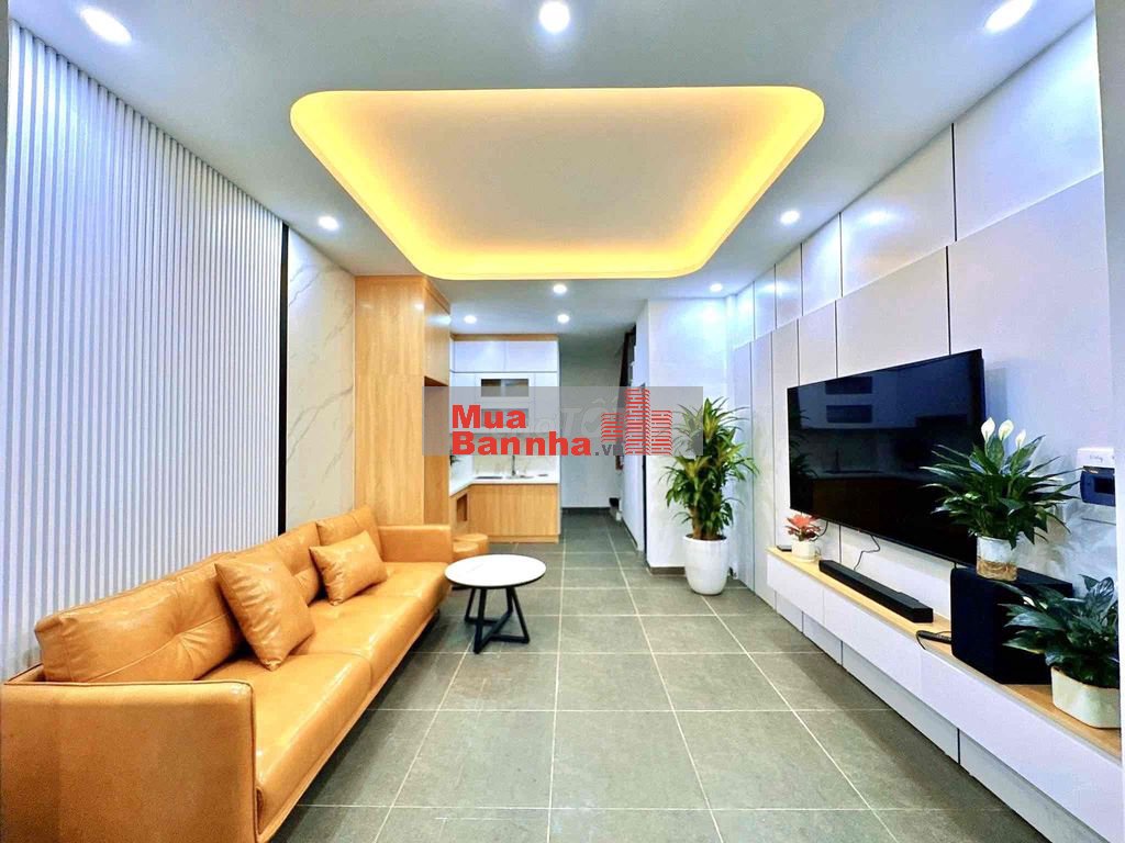 CHỈ 11,6TỶ PHẠM VĂN ĐỒNG CẦU GIẤY 35m GẦN PHỐ NGÕ THÔNG THANG MÁY