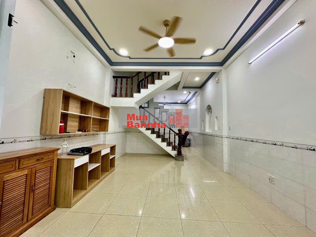 Nhà 3 TẦNG MỚI đường số 9, Linh Tây, TĐ, Ô TÔ ĐẬU cửa
