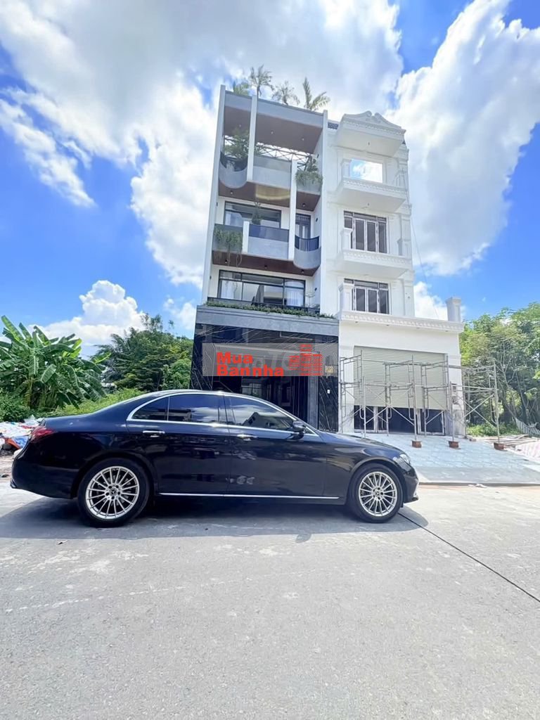 SIÊU PHẨM - Nhà mới 100% 4 lầu ST Đường số liền kề Phú Mỹ Hưng, Quận 7