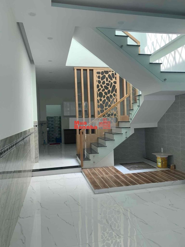 Nhà mặt tiền cư xá phú lâm c DT: 4x17.3m Trệt 1 lầu giá 7tỷ950 TL