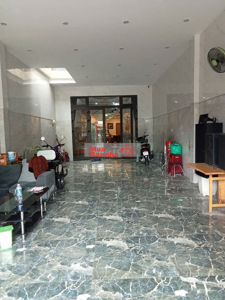 CC bán nhà 2 tầng mặt tiền Tô Hiệu