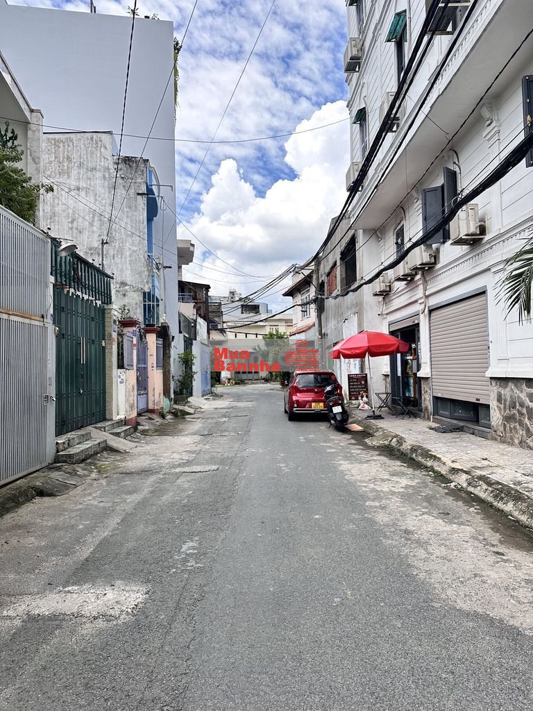 Xe hơi 7 chỗ vô nhà 4 tầng mới xây -Ngay Khu Bàu Cát -54m2 Chỉ 7.879tỷ