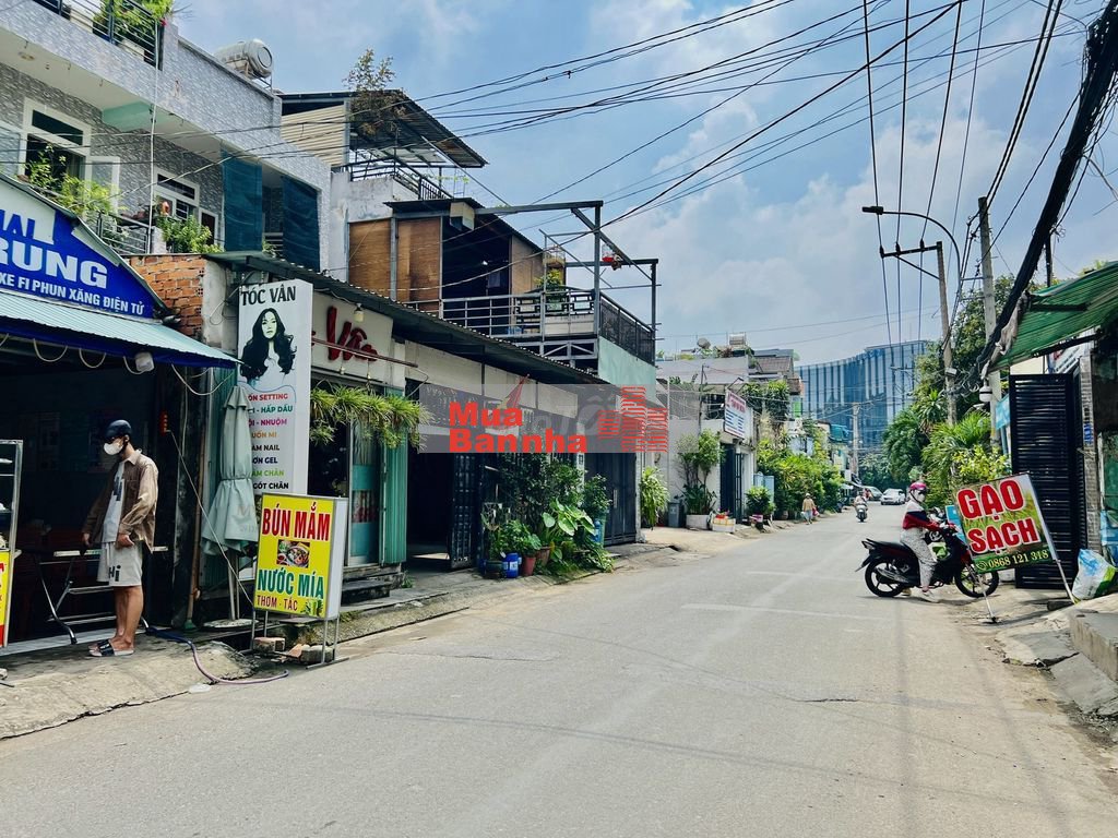 NHÀ 2 TẦNG GÓC HAI MĂT TIỀN KINH DOANH_GẦN NGÃ 3 ĐƯỜNG SỐ 2_GẦN METRO