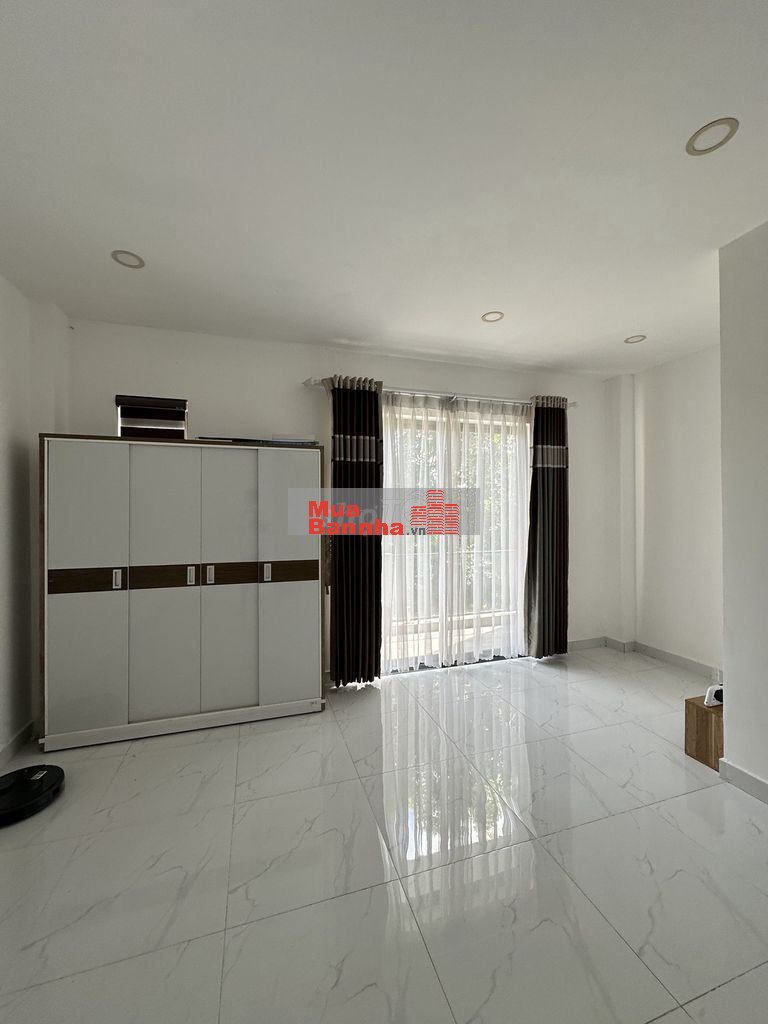 Bán nhà phố liền kề 75m2 4PN, dự án River Park gần Liên Phường, Quận 9