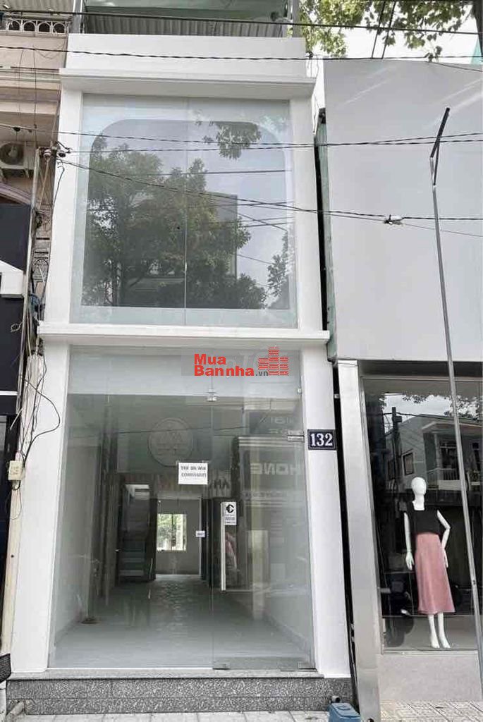 Mặt tiền Yesin vị trí không có gì để bàn. Giá chỉ 10ty5. Xem nhà alo