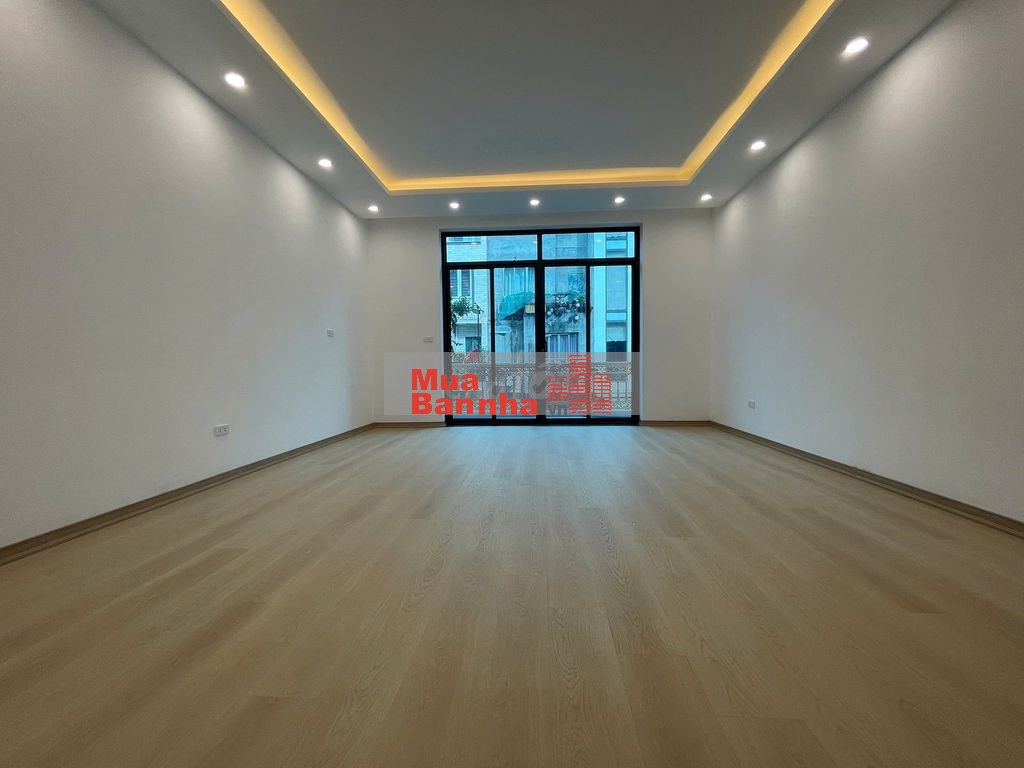 Liền kề 7 Văn Khê 5 tầng thang máy, giá đầu tư chốt nhanh trong tuần.