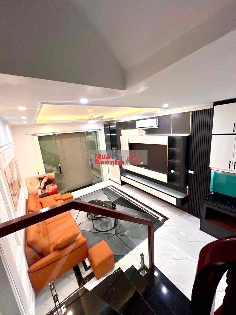 Tôn Đức Thắng, mặt ngõ, ô tô đỗ, kinh doanh đỉnh, nhà dân xây, 38m2*5T