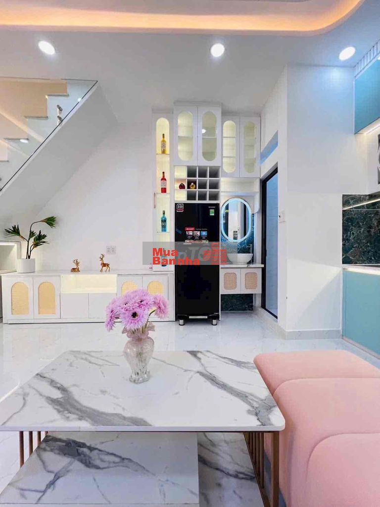 NHÀ RẤT XINH ĐỦ NỘI THẤT- TRUNG TÂM Q7 CHỈ 2,68T - 5x6M