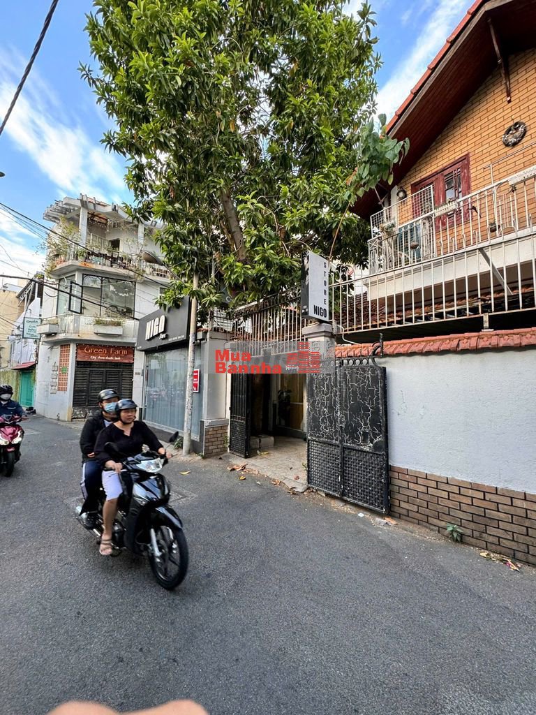 Bán gấp nhà ngang 12m - DTCN 52m² - Phan Đăng Lưu - 1 Lầu