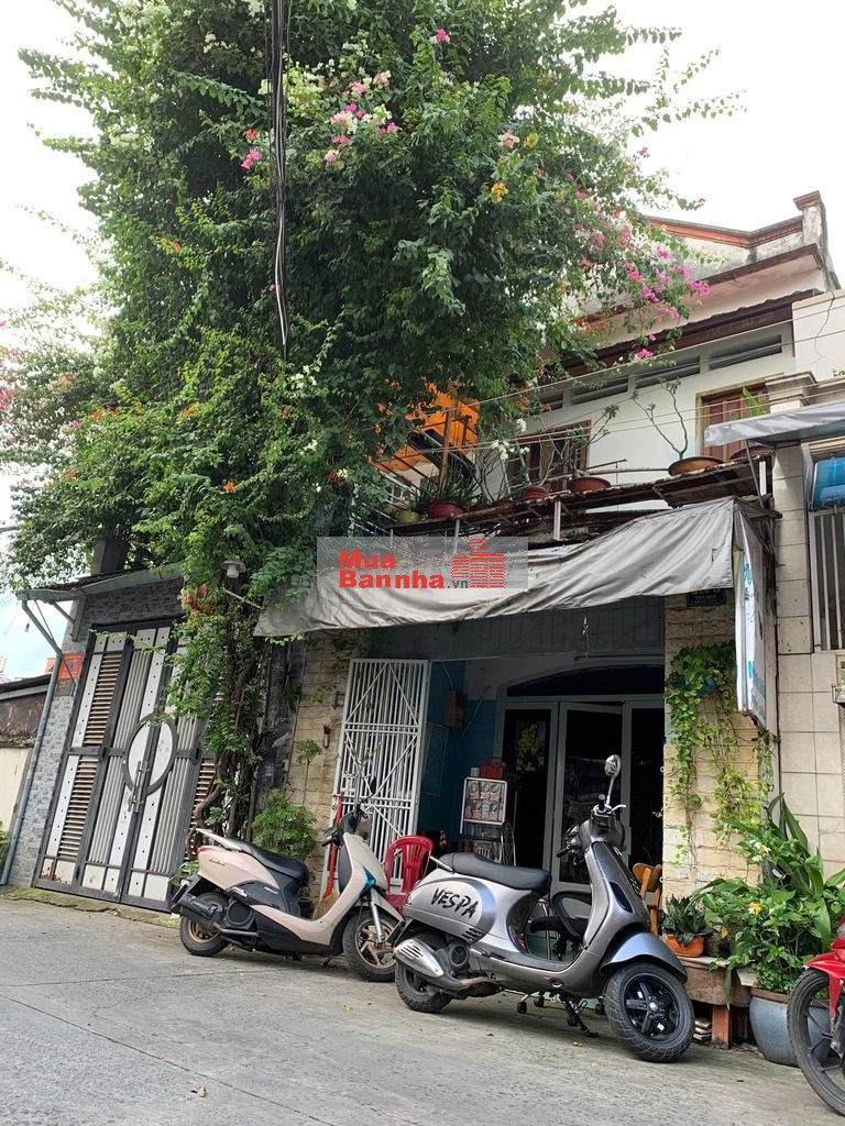 Nhà hẻm xe tải, ngay Tân Quý, 2 tầng, 50m2 , giá chỉ nhỉnh 4 tỷ