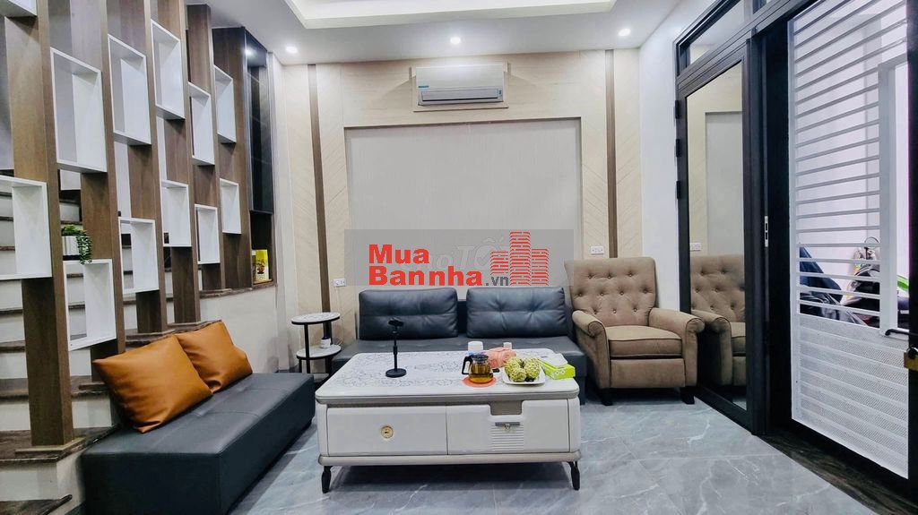 GĐ cần bán nhà Ngõ Hoà Bình -Đống Đa 21m, 4tầng,3ngủ,