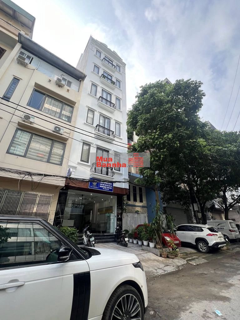 PHỐ DOÃN KẾ THIỆN - 8 TẦNG XÂY MỚI THANG MÁY–4 Ô TÔ TRÁNH–VỈA HÈ RỘNG