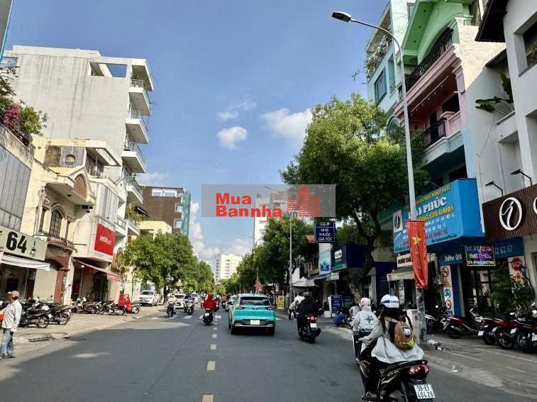 Siêu phẩm - MT Nguyễn Văn Đậu - 250m2 ngang 6m, 5 tầng - 130tr/m2.