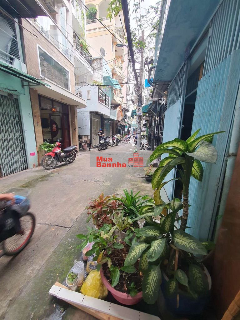 hẻm vĩnh viễn f4 q10 / dt: 3.5 dài 14