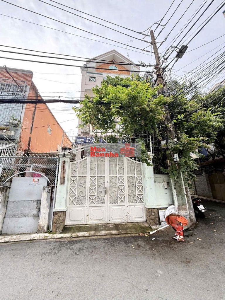 Nhà hẻm 96m2, 6 phòng ngủ, đường Lê Quang Định, Bình Thạnh