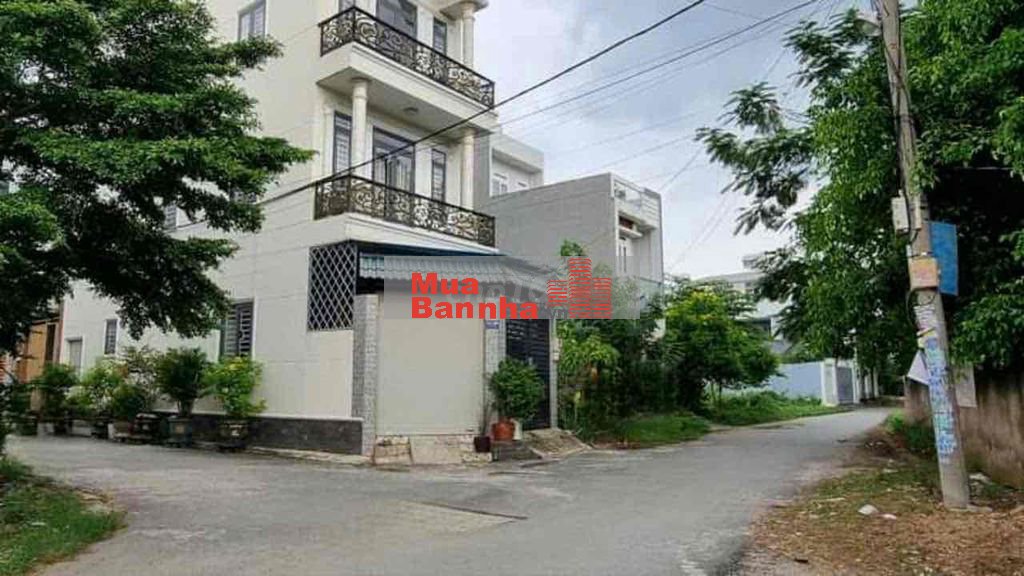 Nhà 70m2 hẻm ô tô sát trường Đại học Tài chính marketing giá 4,45 tỷ