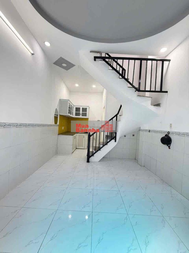 bán nhà 1 sẹc ngắn đường Tô ngọc vân