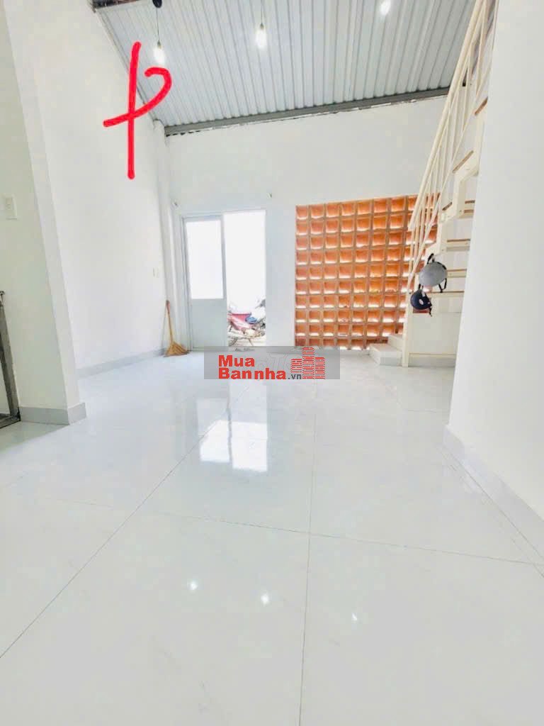 Siêu hiếm chỉ 107tr/m2 - Bán nhà C4 60m2 - Ngang đẹp 4.5m hẻm xe hơi