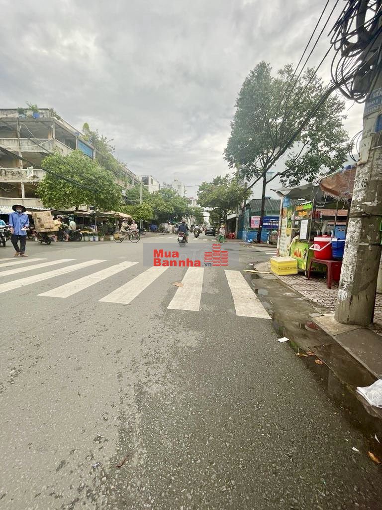 MẶT TIỀN ĐÀO CAM MỘC KD ĐỈNH - P4 Q8 - 3 TẦNG 52M2 - NỞ HẬU - 7,48 TỶ