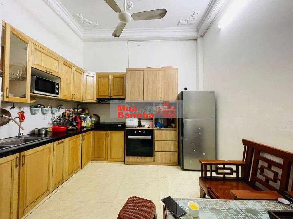 Bán nhà dân xây 4t - Quan Hoa - Nguyễn Khánh Toàn 6.1ty