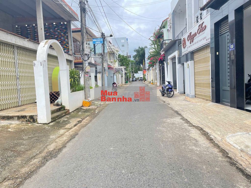 💥Bán Đất Tặng Nhà 5.2*12,42m,Đg Nguyễn Huy Tưởng,gần Lê Thánh Tông,