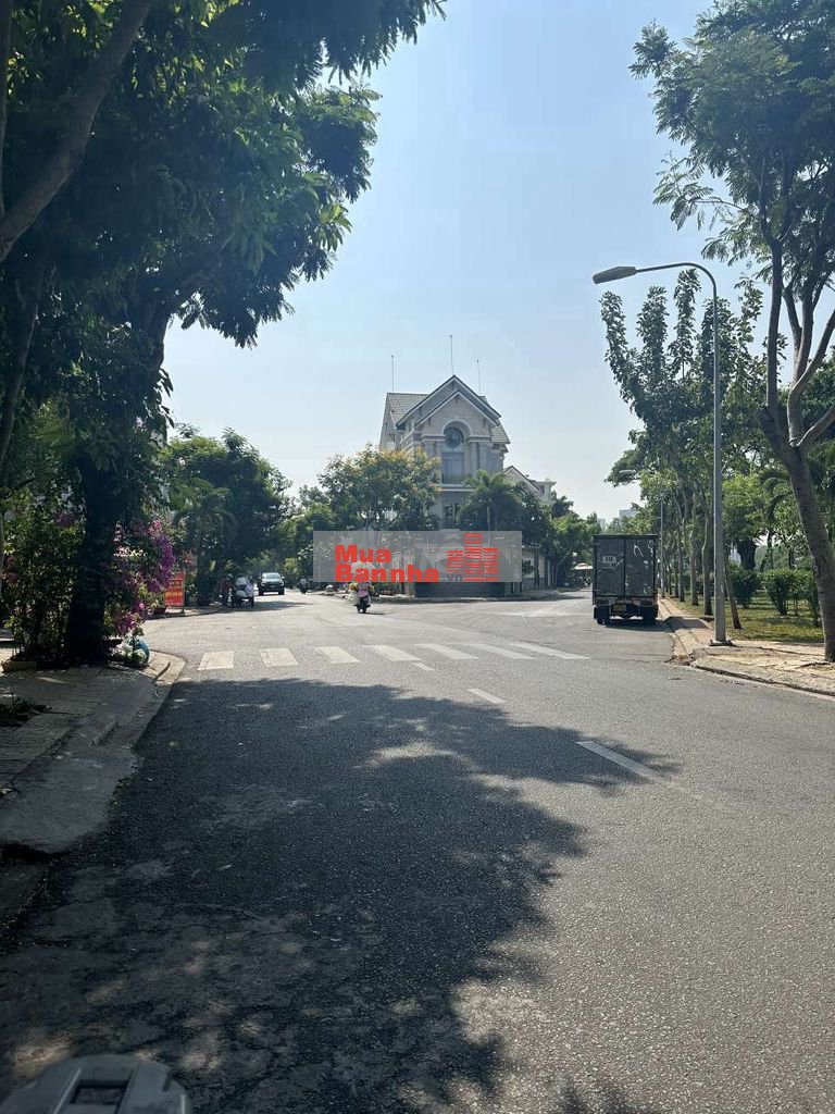 Bán căn góc 2 Mặt Tiền đường số khu Trung Sơn DT:6x20 nhà 3 Lầu