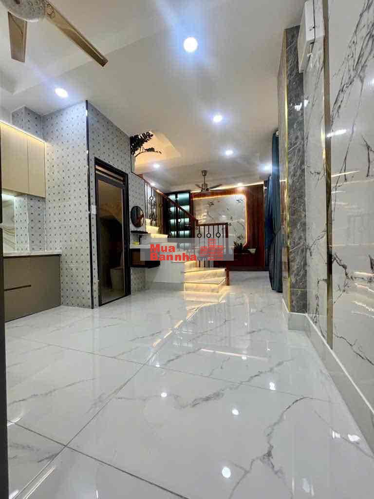 NHÀ ĐẸP NGANG KHỦNG 10M – FULL NỘI THẤT – CHỈ NHỈNH 5 TỶ 🔥