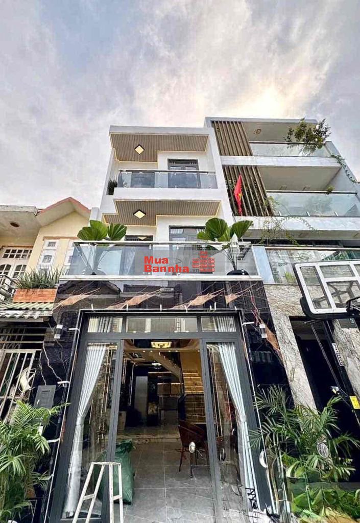 NHÀ PHỐ HIỆN ĐẠI - NỘI THẤT SANG TRỌNG - HẺM 5M 1886 HUỲNH TẤN PHÁT