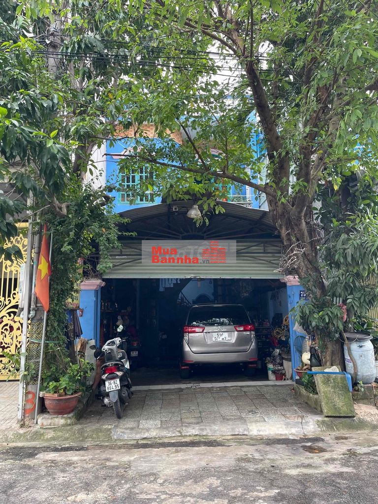 nhà mặt tiền đường 9m thích hợp kinh doanh mọi nghành nghề.