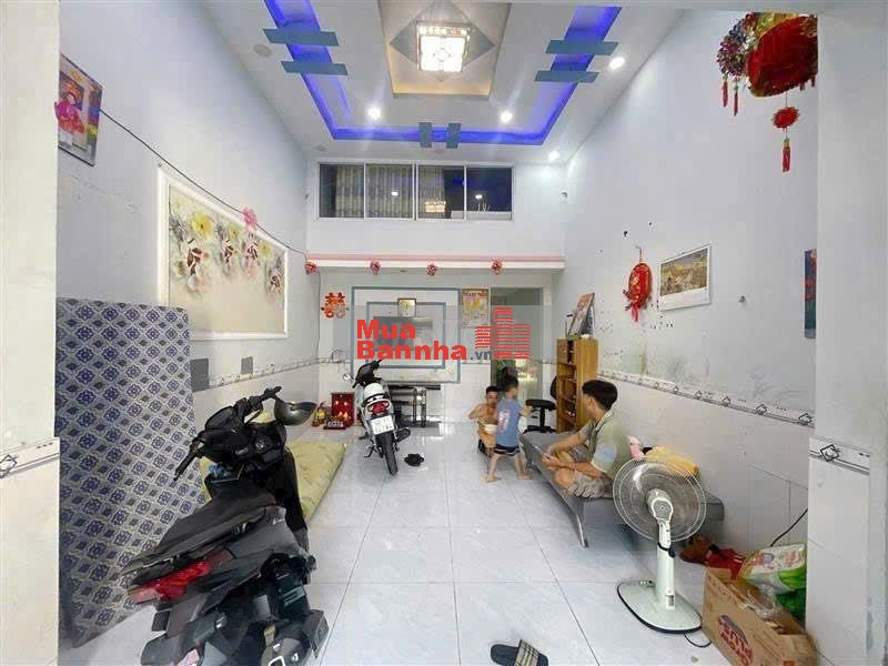 Bán nhà hẻm thông XTT7, gần ngã 5 Hóc Môn, Xuân Thới Thượng, Hóc Môn