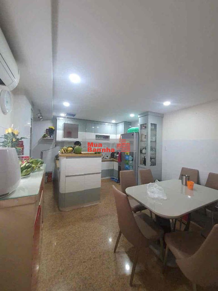 Nhà mặt tiền nội bộ Đường  Phạm Hhùng P5 Q8