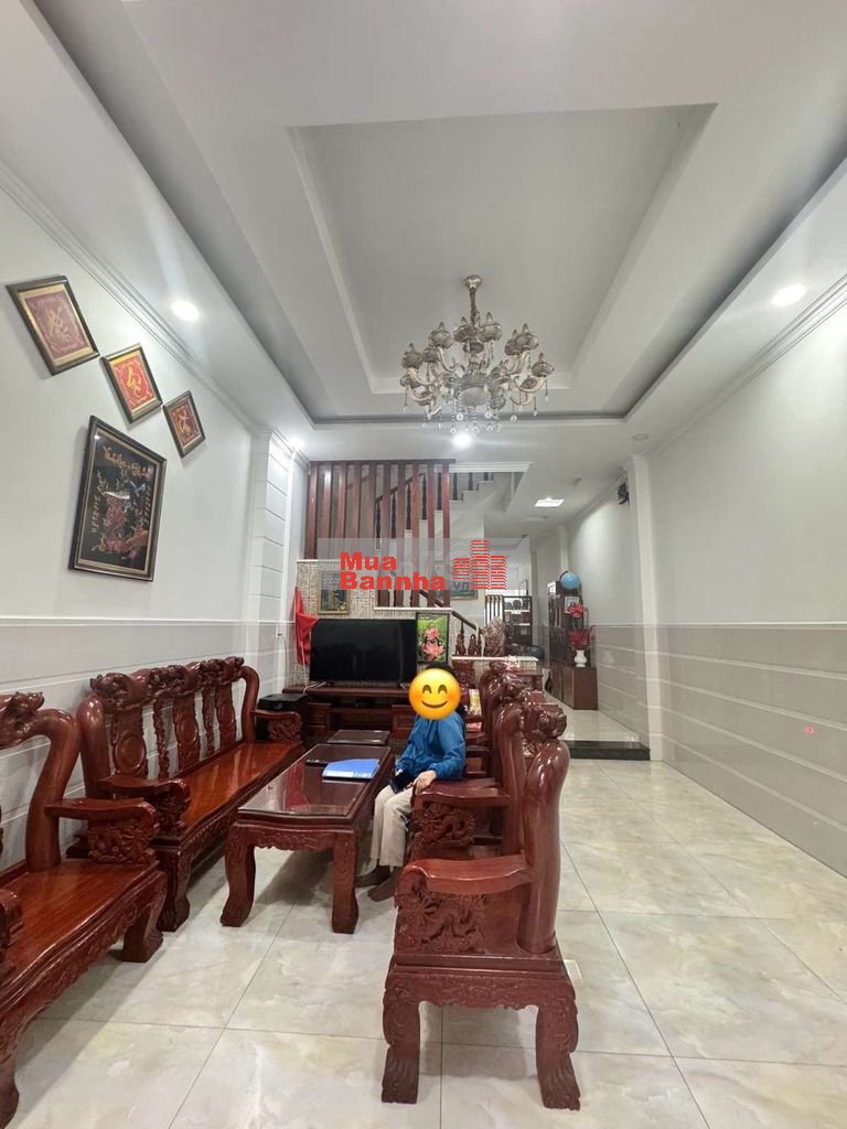 Bán nhà 3 tầng - Đường Tăng Nhơn Phú, Quận 9