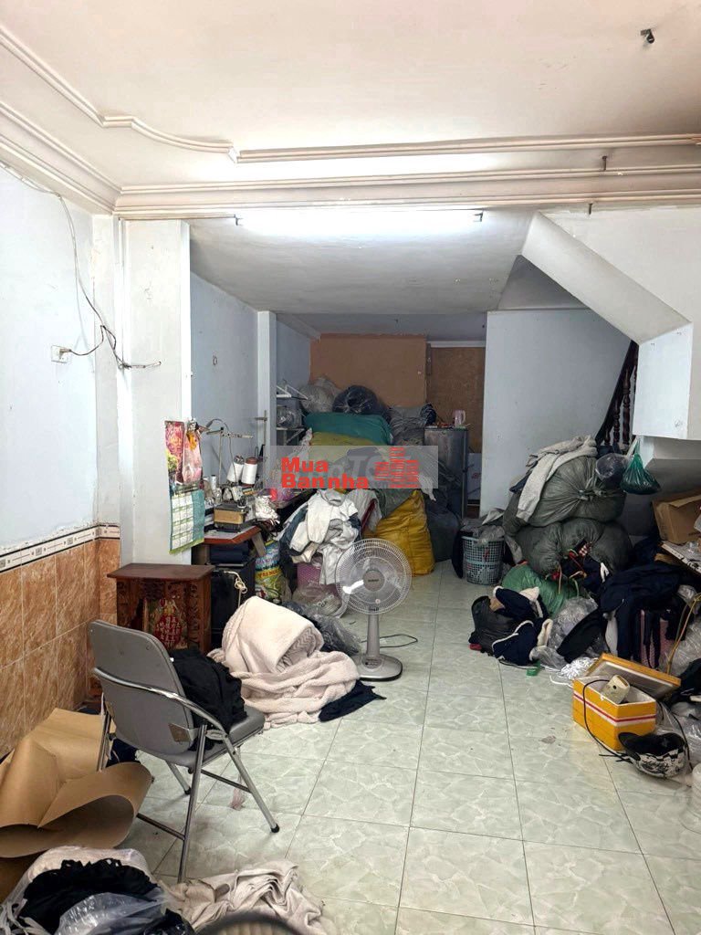 HƠN 4 TỶ NHÀ 3TẦNG-HẺM XE TẢI THÔNG- 46M2- 4x11,5- Đ.SỐ 6 GIÁP TÂN PHÚ