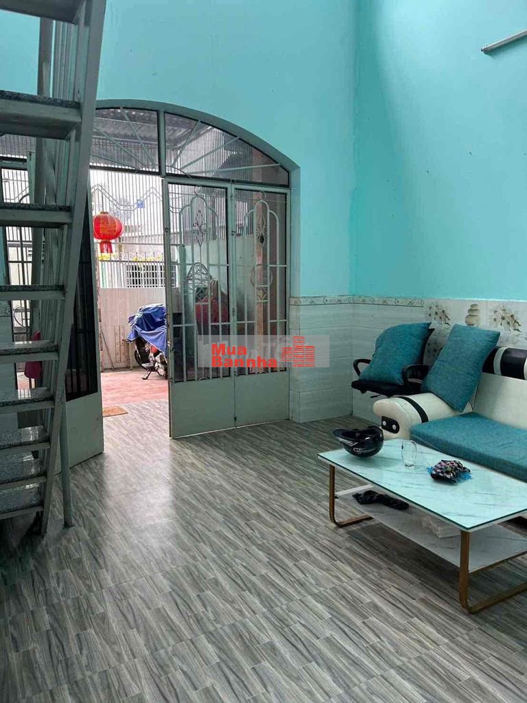 Bán Nhà 90m2, ngang 4.6m- hẻm xe máy cách chợ Vĩnh Hải 300m- Giá 3 tỷ