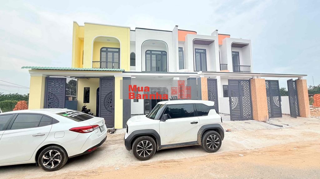 Chính chủ cần bán nhà ngay Cầu Tân Triều, cách cầu 800m