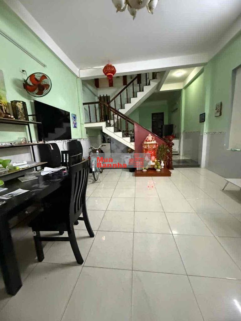 🌻🌻GIÁ TỐT CHÍNH CHỦ GIA ĐÌNH TÔI CẦN BÁN NHÀ 2 TẦNG TÂN THÁI 6