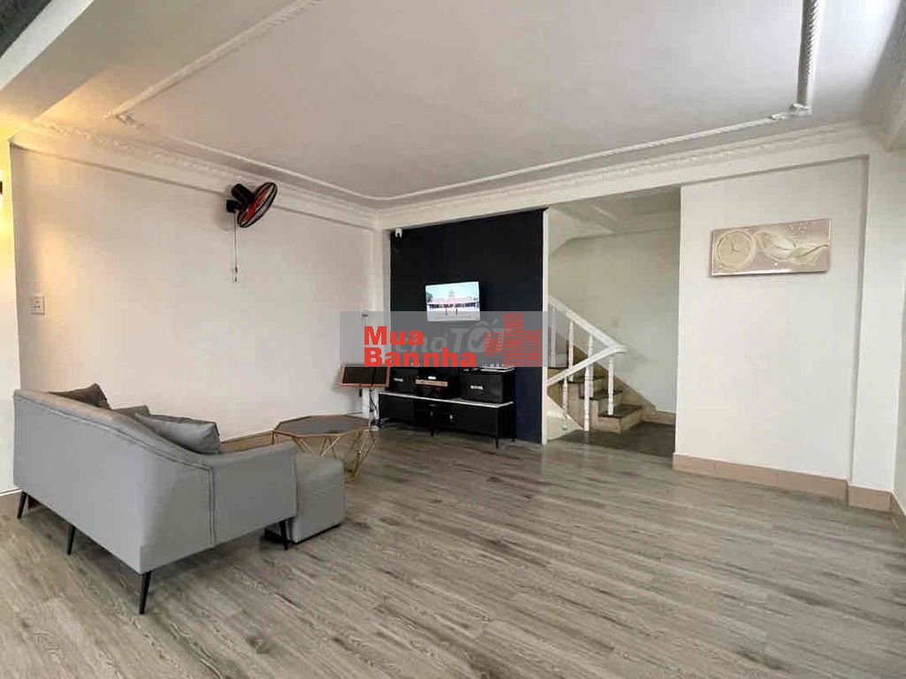 HƠN 3TY NHÀ 3 TẦNG MẶT TIỀN ĐƯỜNG 10M5 TRƯỜNG CHINH