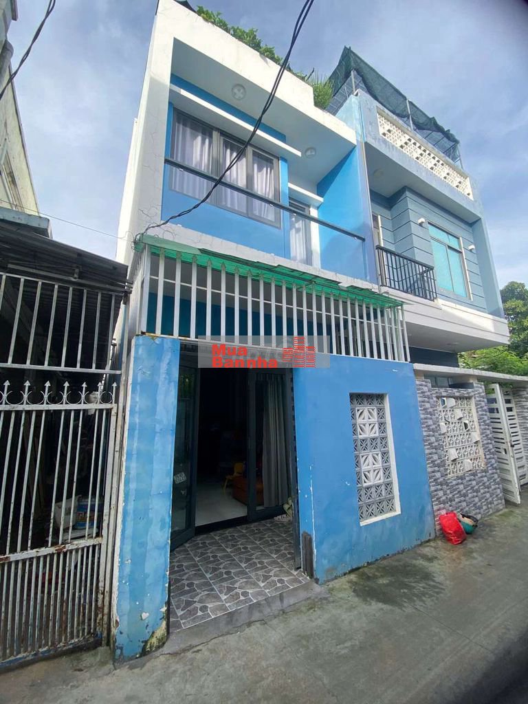 Nhà Gần chợ 3 Tầng Giá chỉ 3,3 tỷ- Phường Ngọc Hiệp