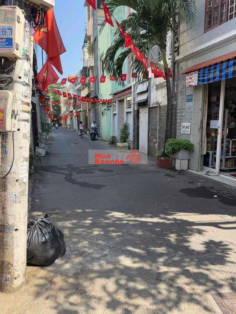 Nhà 3 tầng HXH Bùi Đình Tuý 4.65 tỷ