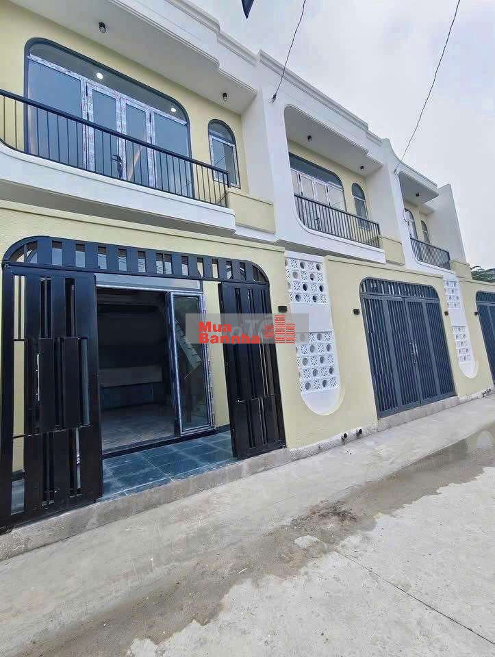 BánNhà Phố Thiết Kế Hiện Đại Ngay Ủy Ban Phường Tân Vĩnh Hiệp,Tân Uyên