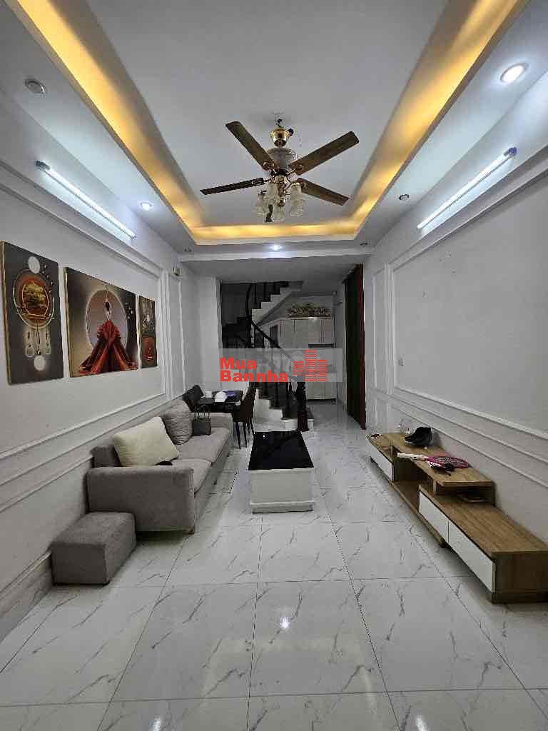 NHÀ ĐẸP TÂN MAI - 32M2 - 5 TẦNG - BA GÁC VÀO TẬN CỬA - 6,95T