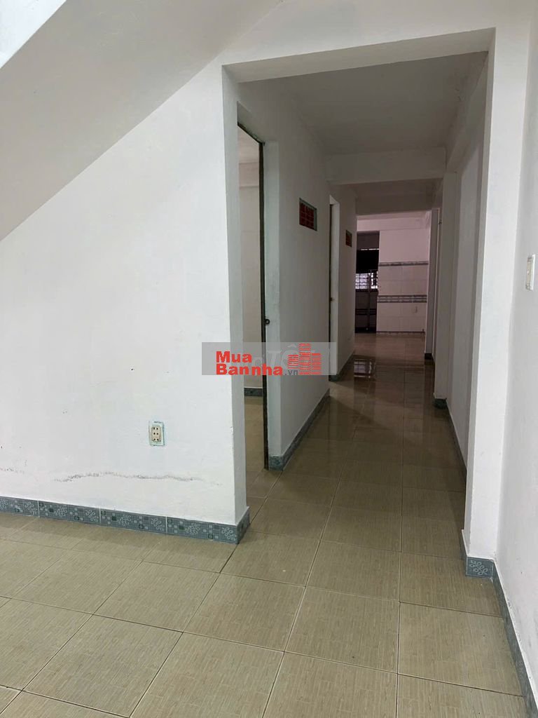 Nhà gác lửng đúc đường 7.5m giá rẻ