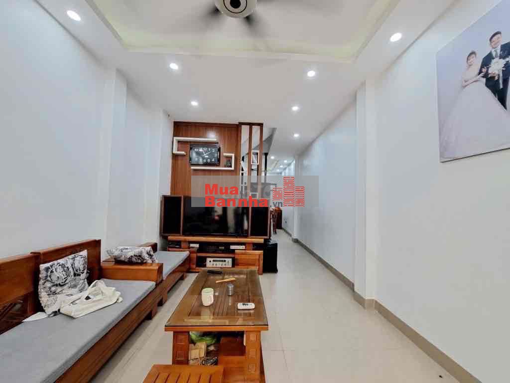 NHÀ XÂY MỚI - TẶNG FULL NỘI THẤT - 45.5M2 - 5 TẦNG - MẶT TIỀN 3.5M - G