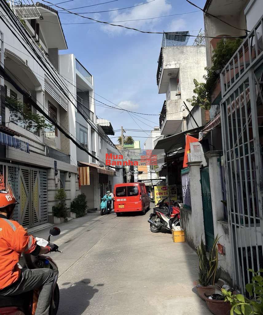 2 TẦNG-ĐƯỜNG 6M-SÁT NGUYỄN SƠN
DT ngan 4.2 dài 15m (61m2) CHỈ 6.25 TỶ