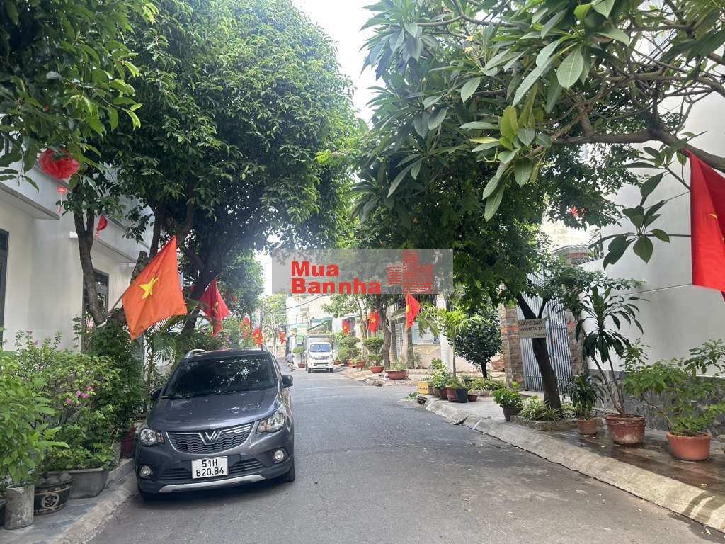 Bán nhà quận 12 hẻm xe tải ôtô đổ cửa đường trung mỹ tây