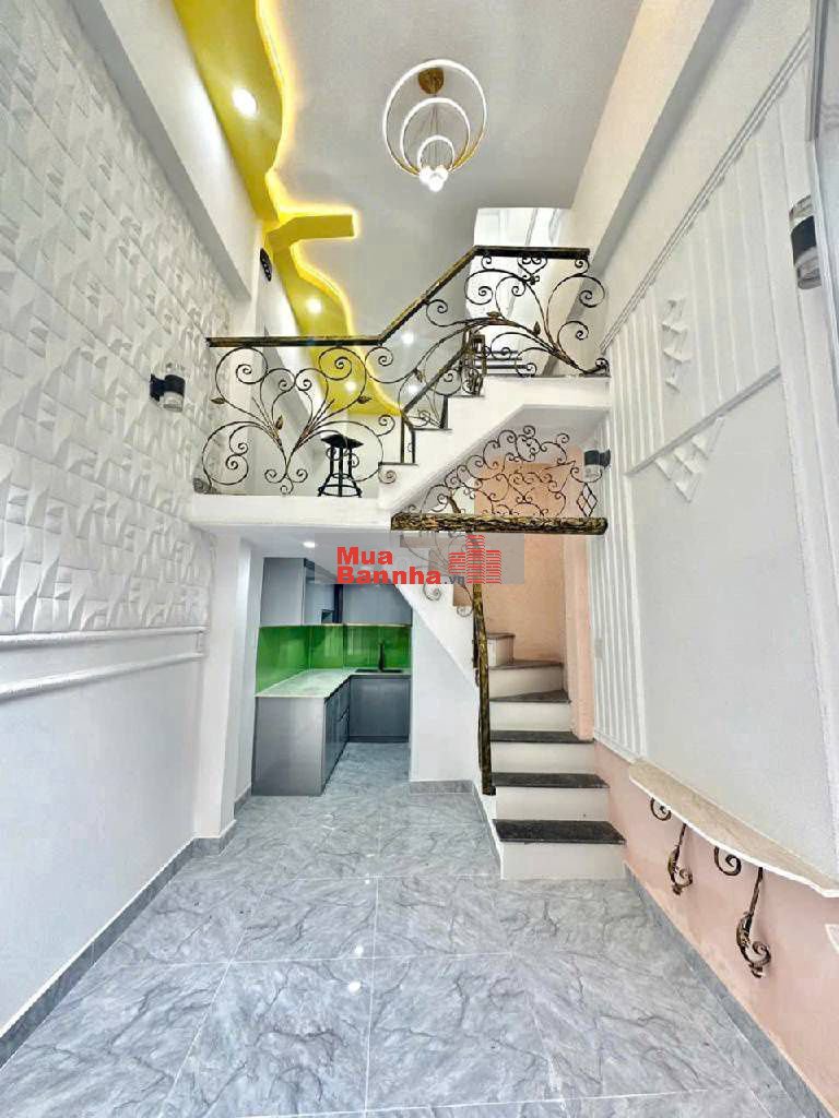 NHÀ KHÁNH HỘI Q4- 3 LẦU- 3x6m - KO QH CHỈ 2 TỶ NHỈNH